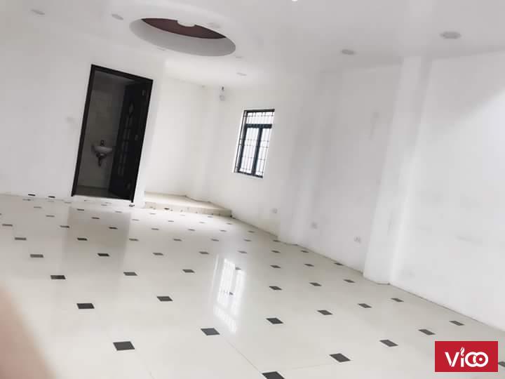 Cho thuê văn phòng giá rẻ 912 triệu/tháng mặt phố Nguyễn Khuyến quận Đống Đa