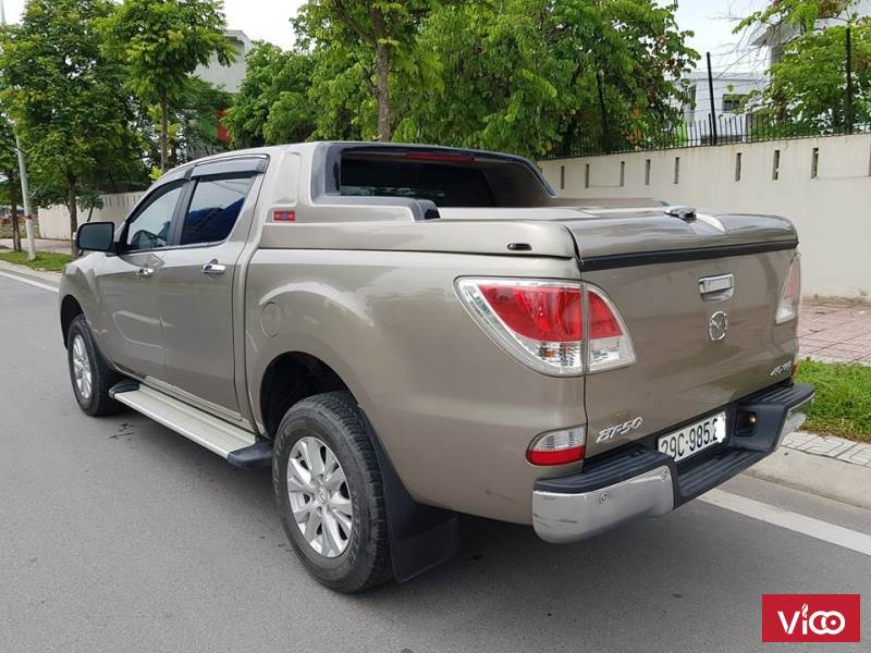 Cần bán Mazda BT 50 bản cap cấp 3.2 AT 2 cầu điệnmàu vàng cát , xe cực chất đẹp