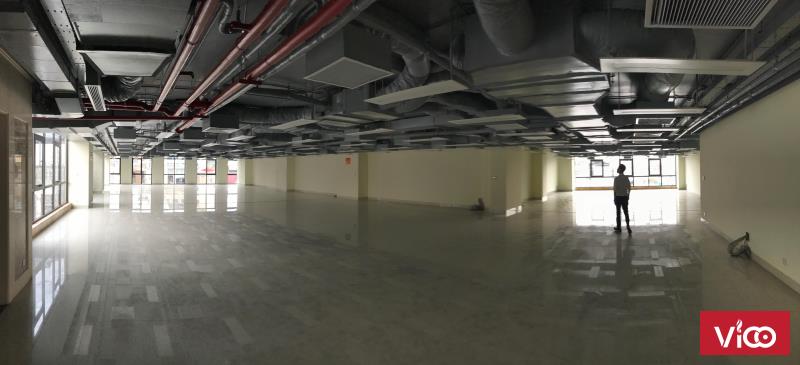 Cho thuê mặt bằng sân vườn , mở quán cafe , nhà hàng view city