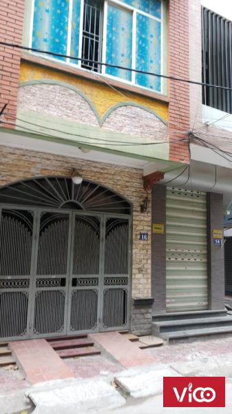 Cho thuê nhà ở ngõ 86 duy tân 5 tầng x 48 m2, oto đỗ cửa