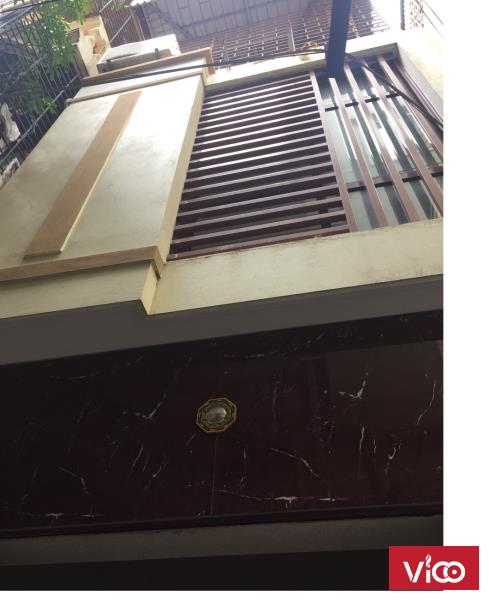 Cho thuê nhà riêng ở ngõ 381 nguyễn khang 3,5 tầng x 55 m2, oto đỗ cửa