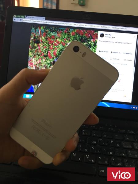Iphone 5S trắng đẹp còn rât mới