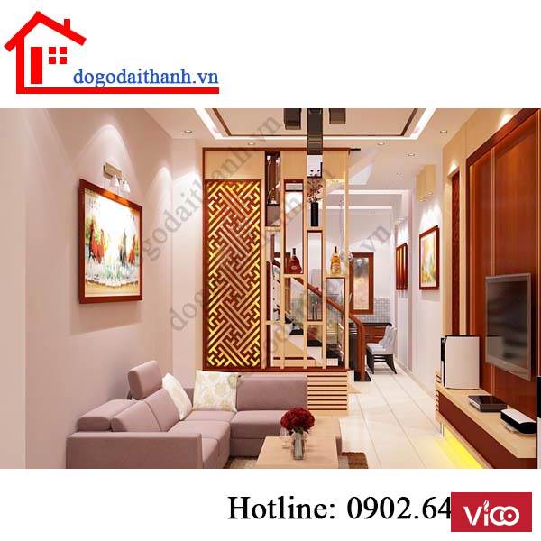 lam gỗ cầu thang cổ điển và kết hợp với cây cảnh