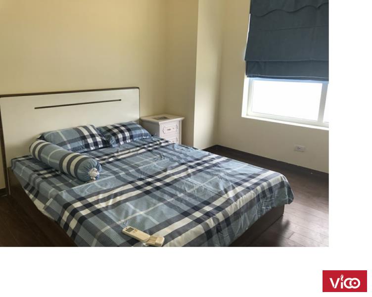 Cho thuê căn chung cư D5A Trần thái tông 85 m2 chia 2 ngủ full nội thất