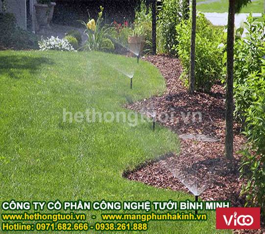 Tưới sân vườn, hệ thống tưới sân vườn,vòi phun tưới cỏ