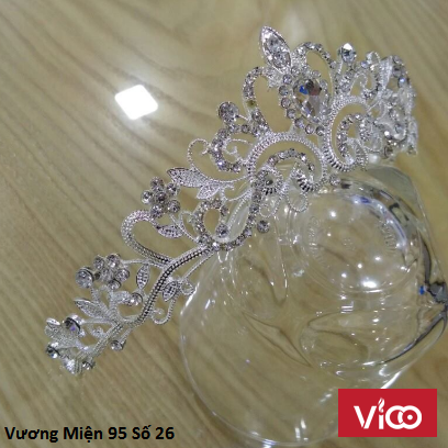 Các mẫu vương miện 95K mỹ ký đính đá