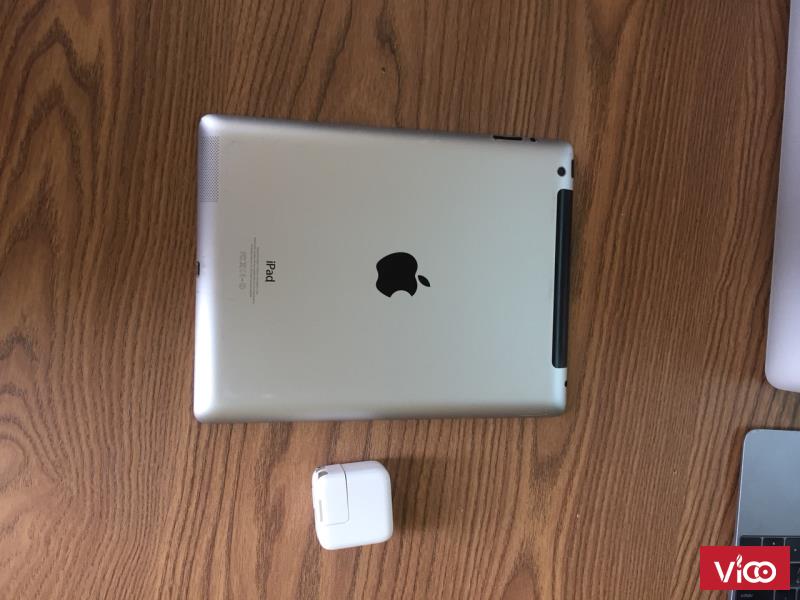 Ipad 4 bản 16G, có 4G còn rất tốt