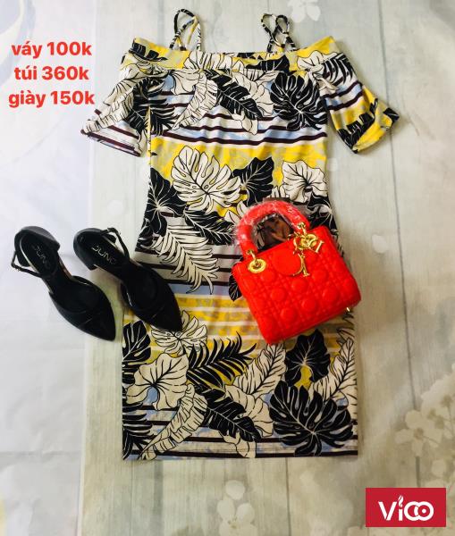 Quần áo váy khách kí gửi