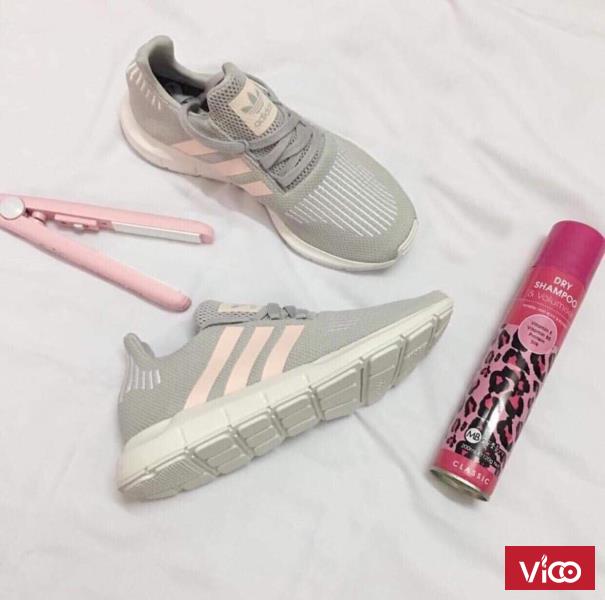 Pass đôi Adidas Swift Run Shoes Auth có fix