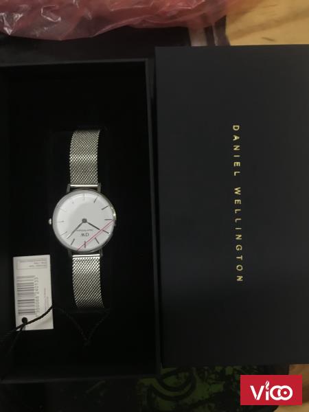 Pass lại 2 đồng hồ nữ Danie Wellington