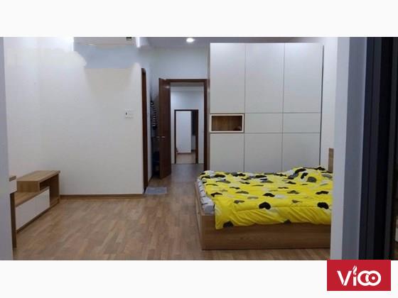 Nhà nguyên căn 4PN, mới 100, nằm gần cầu sông Hàn, thích hợp để ở