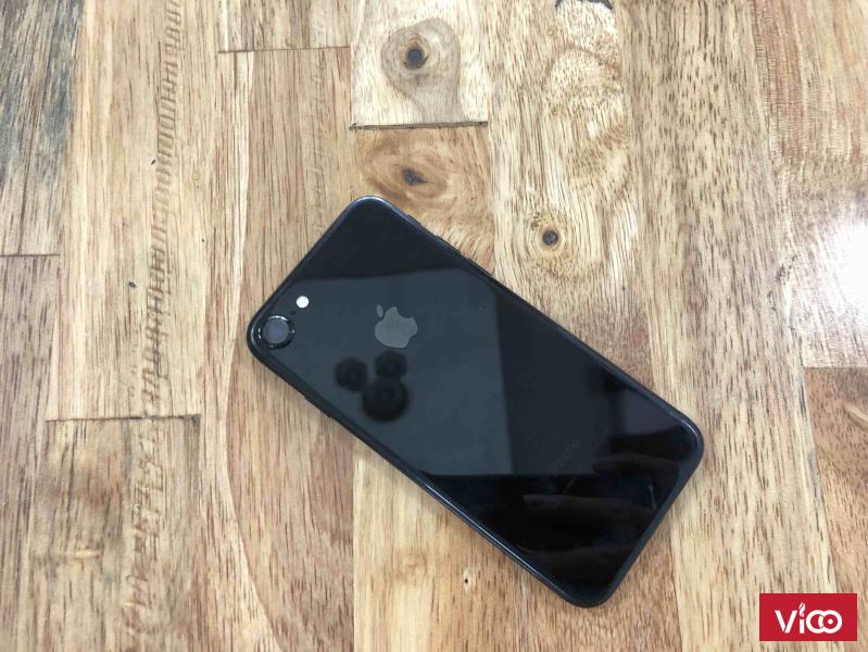 Bán iPhone 7 128gb đen bóng xách tay như mới
