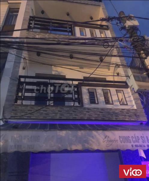 Cho thuê nhà nguyên căn MT gần Nguyễn Phước Nguyên, 3 tầng, 3PN, nhà mới