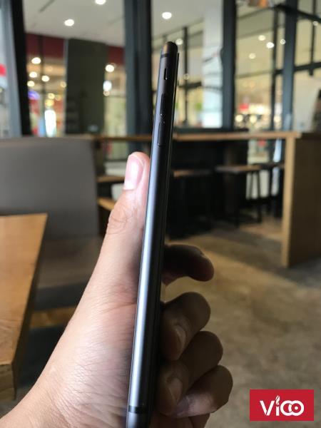 Cần bán Iphone 8 Plus 64gb Black bản quốc tế còn zin nguyên