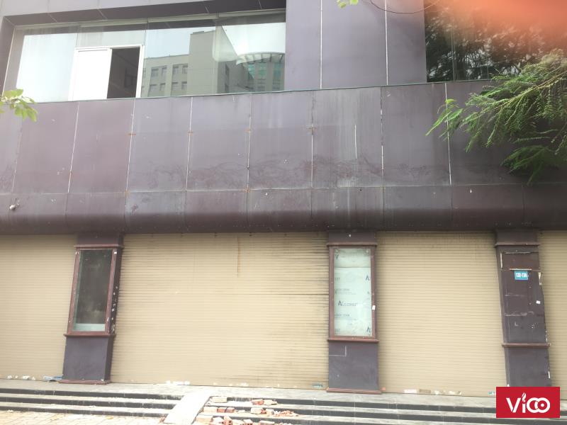 Cho thuê cửa hàng mặt phố Nguyễn Phong Sắc DT 85m2, 3 tầng mặt tiền 5,2m giá 40tr