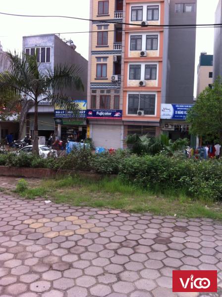 Cho thuê phòng 12m2 , tầng 6 nhà 6 tầng