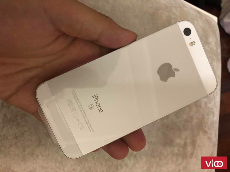 Bán SE 32gb Silver hàng LL/A, zin keng bhanh 01.2019 giá 3tr9