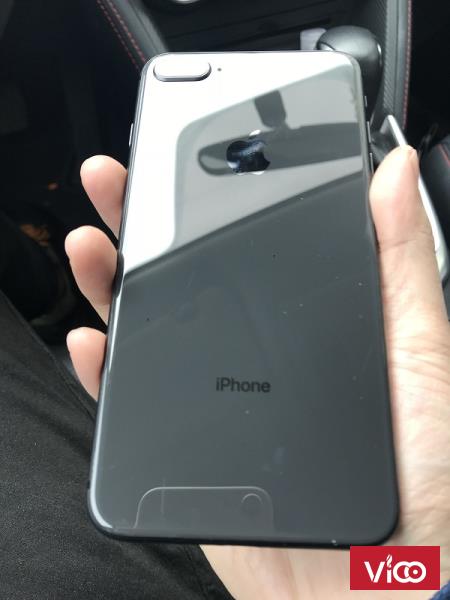 Bán iphone 8 plus 64GB đen xám gray quốc tế Mỹ