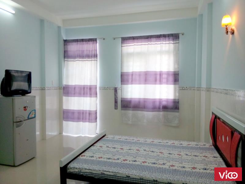 Cho thuê phòng 35m2 chợ Tân Định Quận 1 full nội thất,free nước,net,cáp,ban công giờ tự do