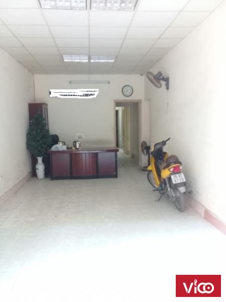 Cần cho thuê nhà Đầu ngõ ô tô tránh Đội Cấn, trước nhà đường rộng ô tô tránh