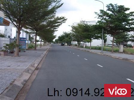 Bán đất diện tích lớn mặt tiền đường Trường Lưu, P.Long Trường, Q9, vị trí tuyệt đẹp, dt 48x80m.
