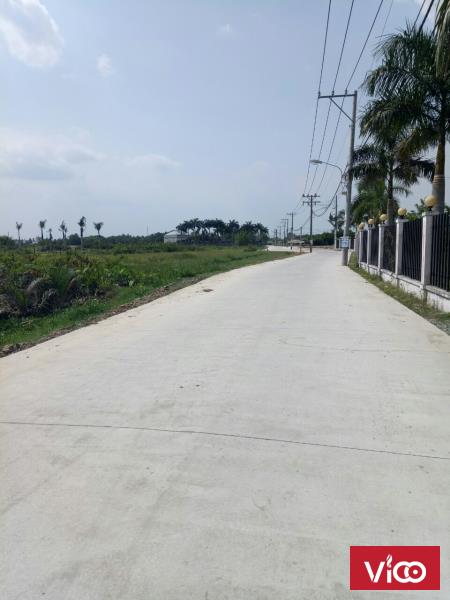 Chính chủ cần bán gấp lô góc 2 mặt tiền 100,10m2 giá 24,5tr/m2, long phước