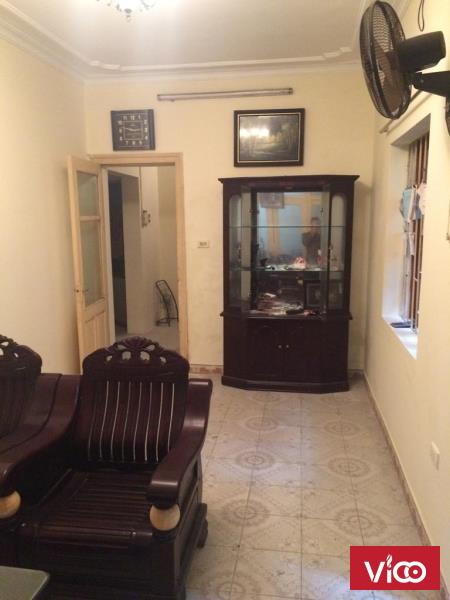 Cho thuê nhà riêng phố lò đúc yecxanh 55m2 x 2 tầng nhà có sân cổng giá 8,5tr/th