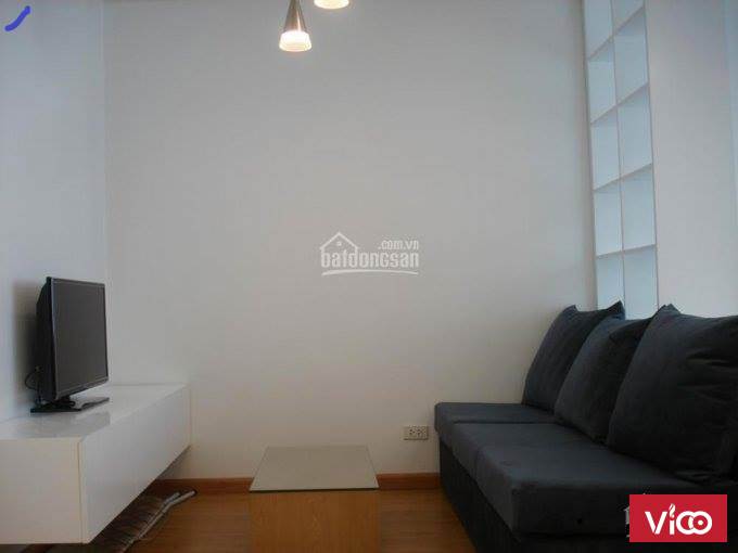 Bán nhà phố Vip Giang Văn Minh DT 30m, MT 3.2m, 3 tầng 1 lửng cách phố 40m giá 2.6 tỷ LH 0396585325
