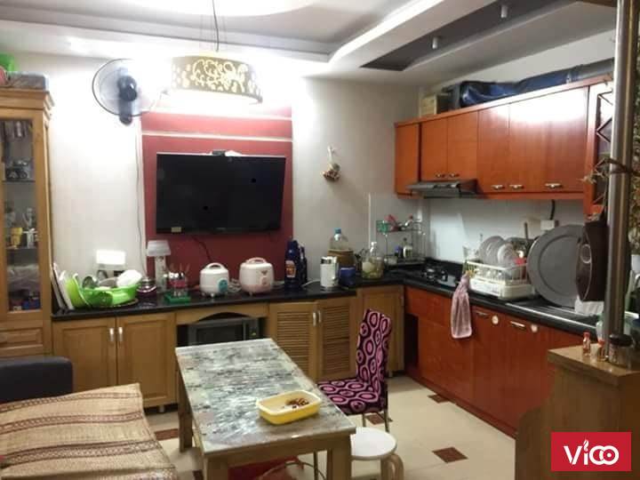 Bán nhà lô góc 2 mặt thoáng Chùa Láng đẹp như Ngọc Trinh DT 60m2x5tầng,giá 5.7 tỷ