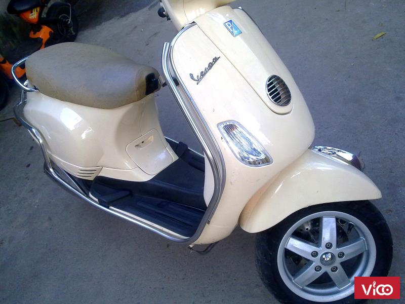 Bán xe vespaLX150vn đời 2010 màu be mới 17tr