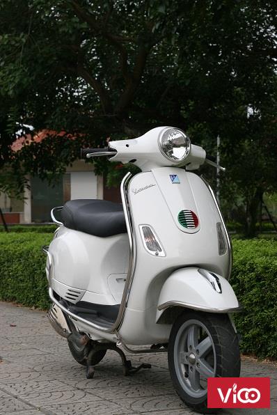 Bán Piaggio Lx 125 Vn,mầu trắng,biển 30k4,đký 2009