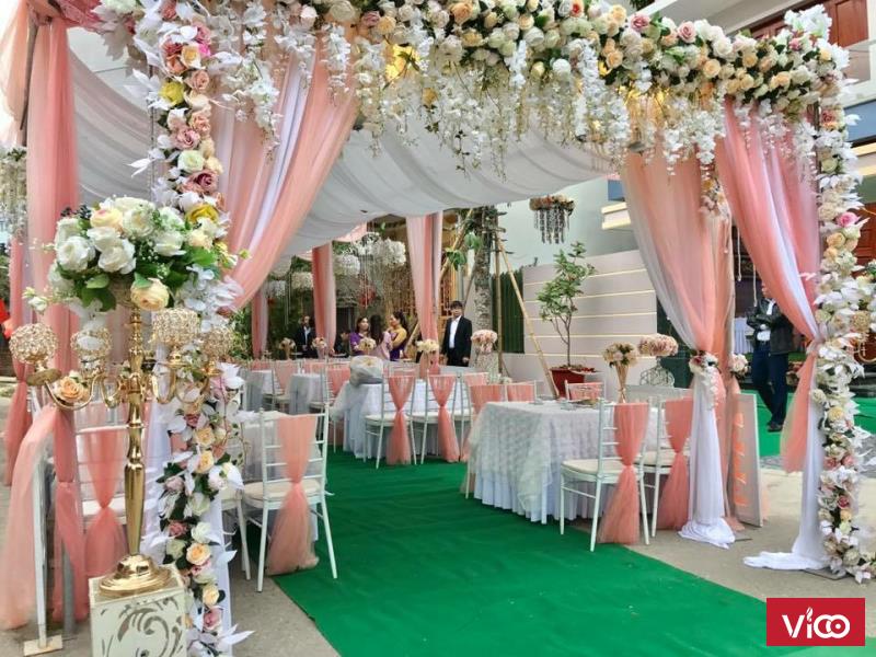 Sân khấu bàn ghế cho thuê sự kiện khai trương hà nội