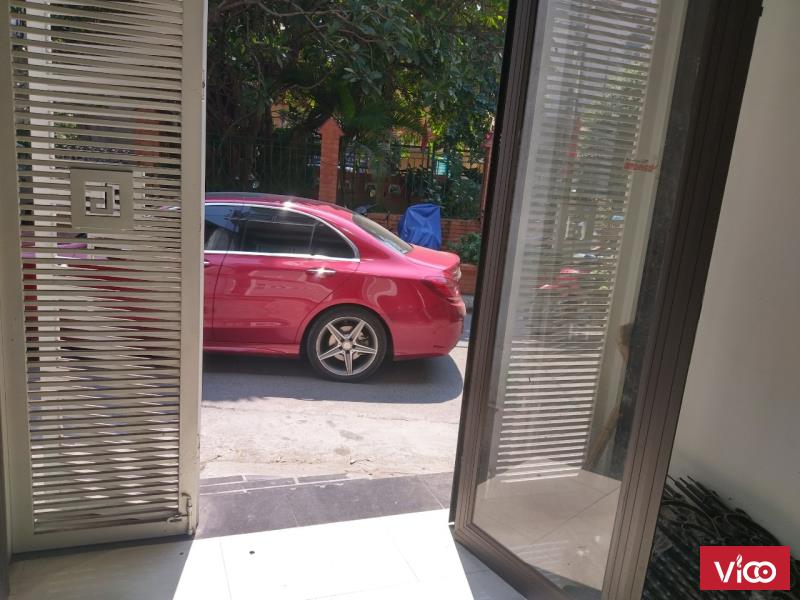 Chính Chủ Cho thuê MB Kinh Doanh. Khu VĂN CHƯƠNG. Mặt đường rộng 2 xe ô tô