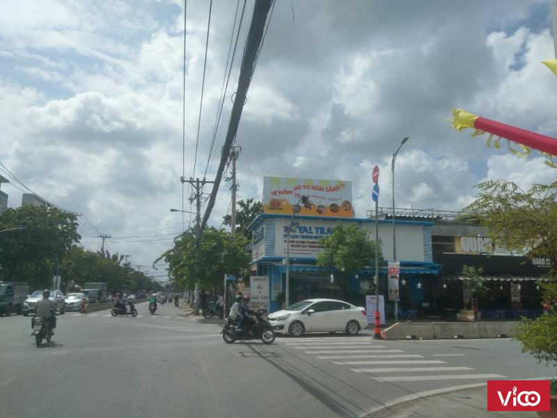 Cần cho thuê nhà Góc 2 Mặt Tiền đường Phan Văn Hớn, quận 12 DT 17x29m giá thuê 130tr/tháng