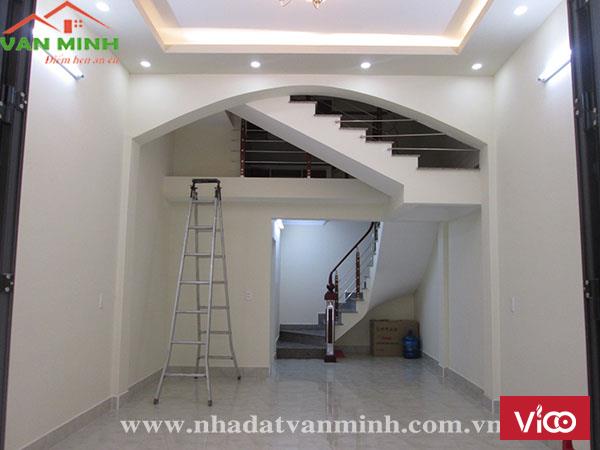 Bán nhà 3 tầng mặt đường Trần Nguyên Hãn, DTMB 70m2, vị trí KD cực đẹp