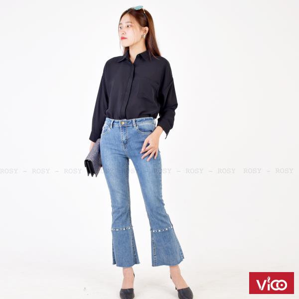 Áo sơ mi đen basic