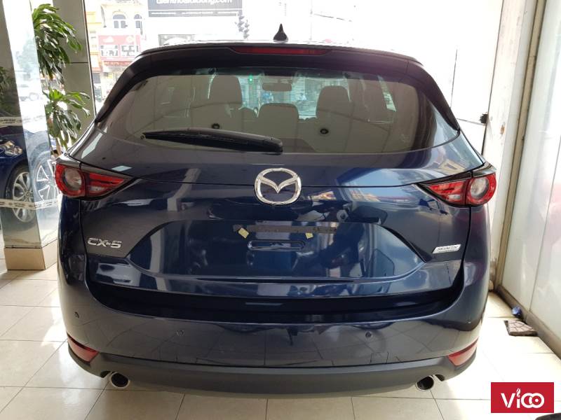 Cần bán Mazda CX5 2.0 sx 2018 1 cầu, xanh tím than cực đẹp