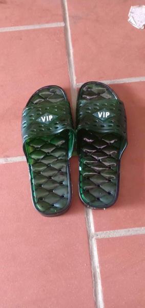 Dép nhựa đi trong nhà VIP