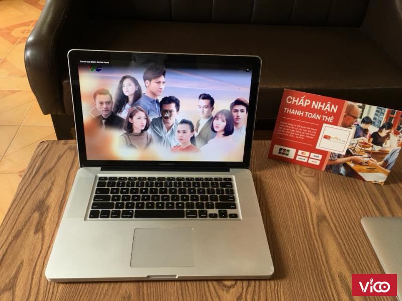 Macbook Pro màn 15 inh rất đẹp Zin Chip I7
