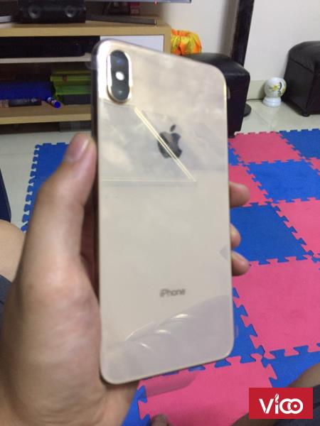 Iphone XS Max 64G hàng FPT mới 100 kích hoạt 2 ngày
