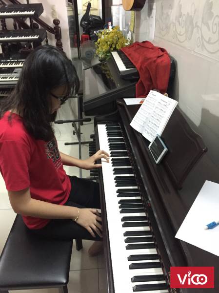 Dạy đàn piano đệm hát cấp tốc TPHCM