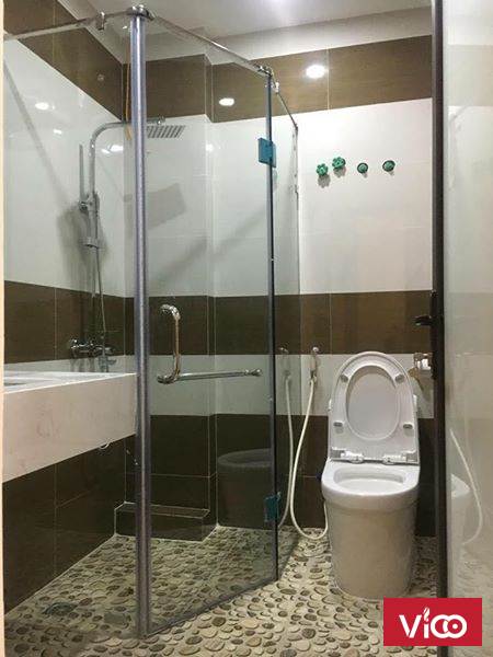 CHÍNH CHỦ cần bán nhà ngõ Đội Cấn, 52m2, 4.5 tầng, giá 5,3 tỷ.