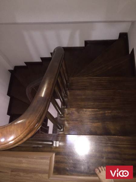 CHÍNH CHỦ cần bán nhà ngõ Đội Cấn, 52m2, 4.5 tầng, giá 5,3 tỷ.