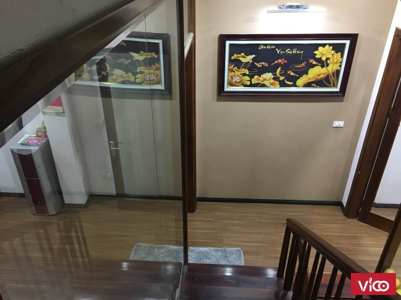 CHÍNH CHỦ cần bán nhà cực đẹp, ngõ Kim Mã. DT 48mx5T. Mặt tiền 4.2m. Giá 5 tỷ.