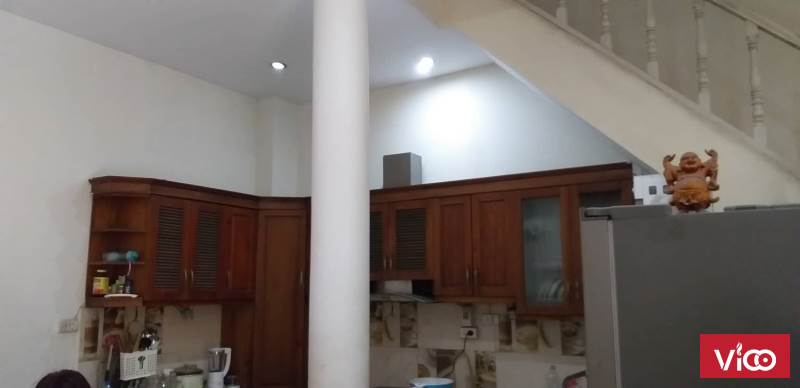 Cần bán nhà ở đội cấn 37m2x4 tầng mặt tiền 3,6m mà giá chỉ 3,35 tỷ