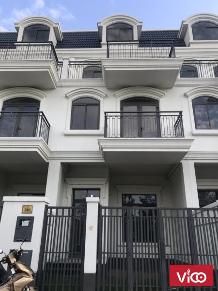 Nhà phố Lakeview City, đường 25m, view hồ, giá 11.9 tỷ