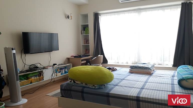 Cho thuê căn hộ dịch vụ tại Hàm Long, Hoàn Kiếm, 40m2, 1PN, hiện đại