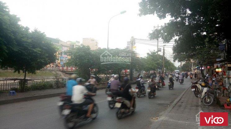 Cho thuê nhà 3 tầng vừa sửa chữa rất đẹp mặt phố ngay bệnh viện Bưu Điện kinh doanh sầm uất