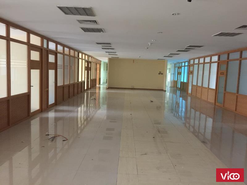 Cho thuê tòa nhà mặt phố Ngụy Như KonTum làm văn phòng