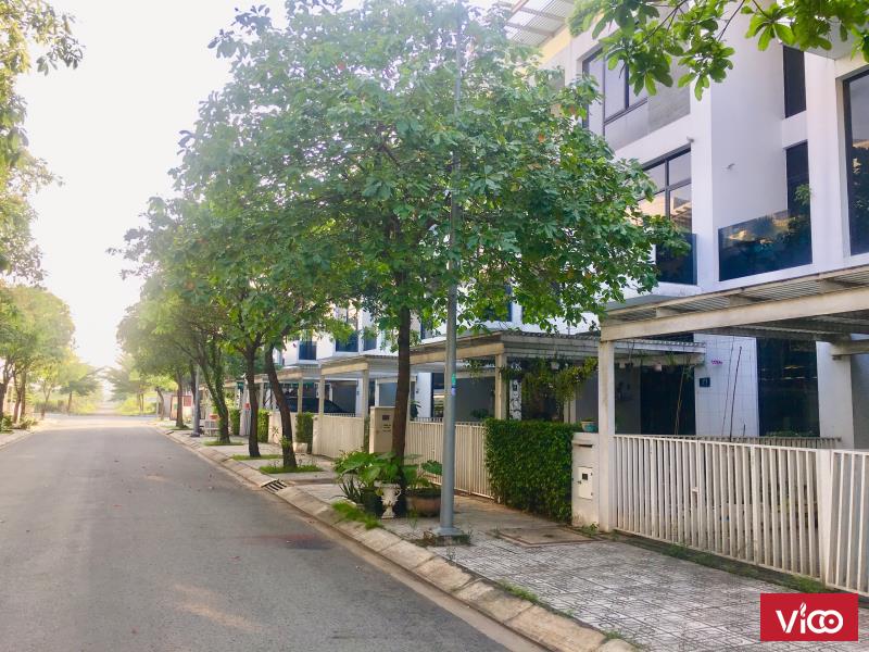 Cho thuê nhà mặt tiền 24m tiện kinh doanh cf ăn uống, văn phòng cty